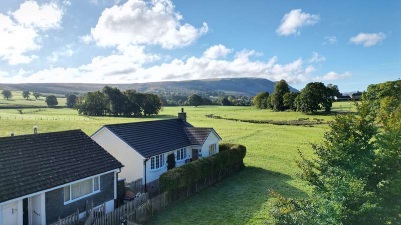 3 Bedrooms Property for sale in Pooley Bridge, Penrith, CA10