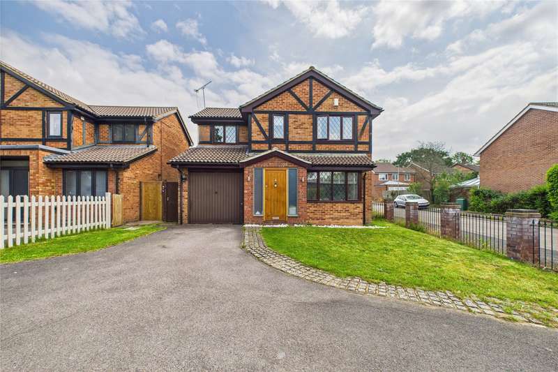 4 Bedrooms House for sale in Sandstone Close, Winnersh, Wokingham, Berkshire, RG41