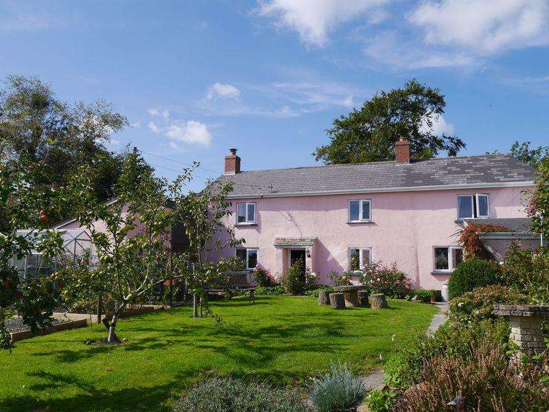 Properties for Sale in Beaworthy, Beaworthy Devon