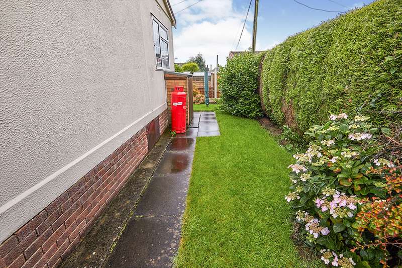 Property for Sale in Greenacre Park, Cotonintheelms, Swadlincote