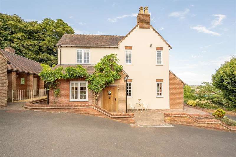 Properties for Sale in Kingswinford, Kingswinford West Midlands