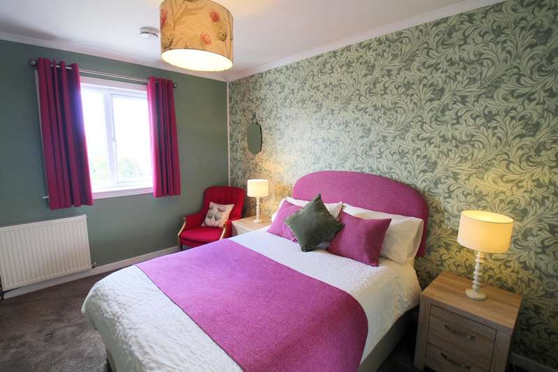 Property for Sale in Newton Street, Stornoway, Hs1