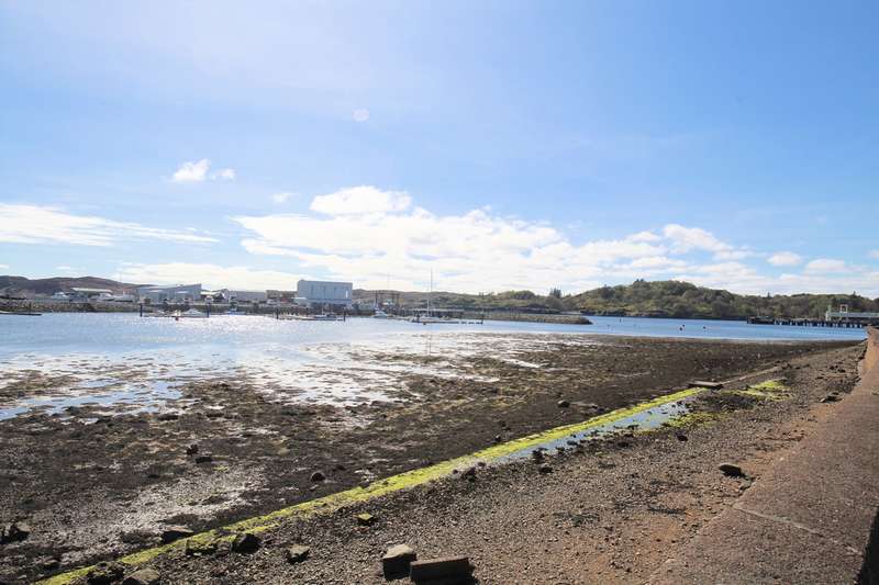 Property for Sale in Newton Street, Stornoway, Hs1
