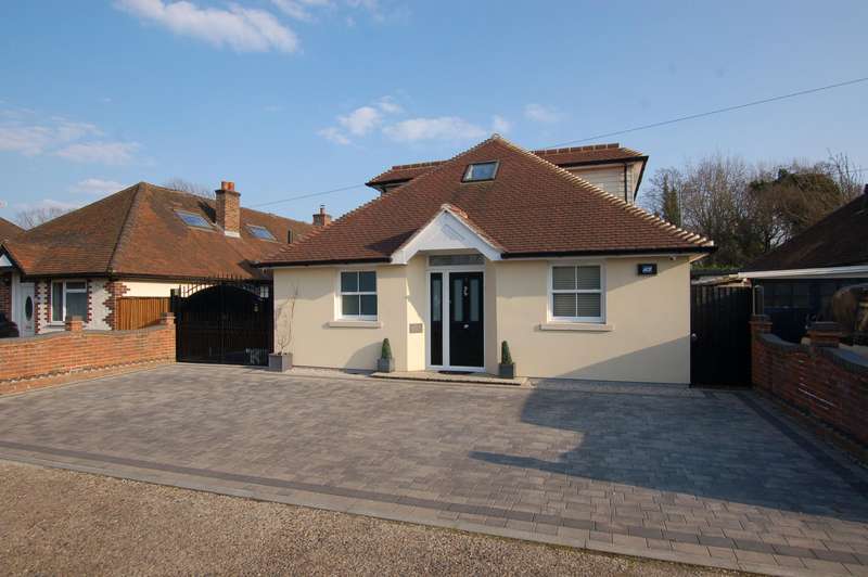 Properties for Sale in Addlestone, Sayes Court Addlestone Surrey