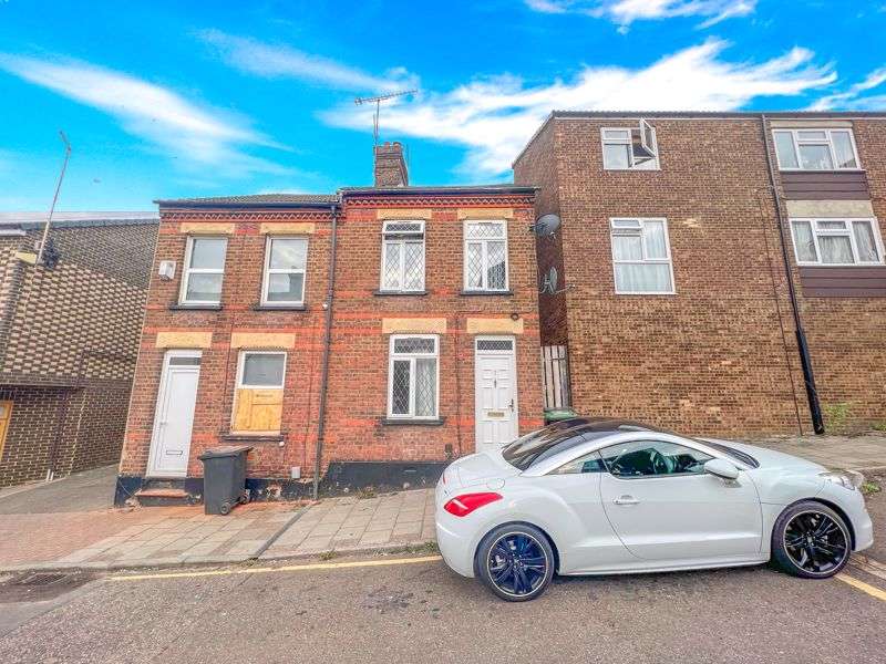 Properties for Sale in Luton, Mangrove Luton Bedfordshire