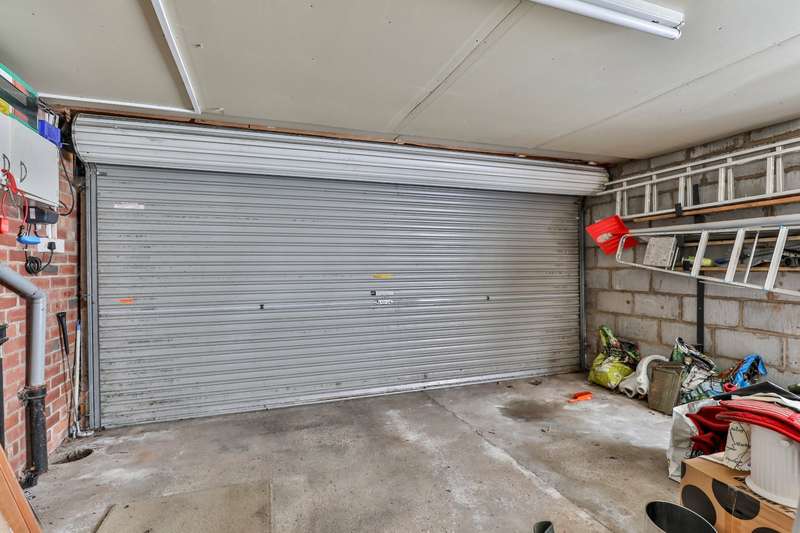 Property for Sale in Lady Ediths Avenue, Scarborough, North Yorkshire