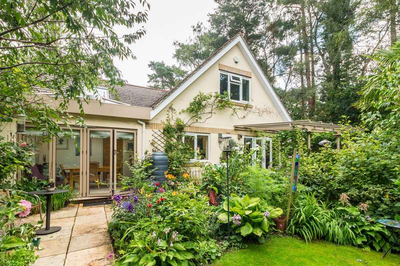 Property for Sale in Park Lane, Alderholt, Sp6