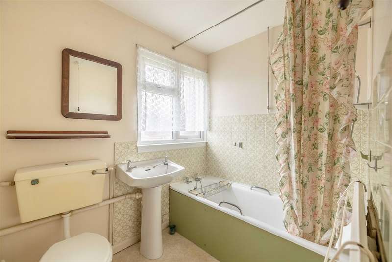 Property for Sale in Basford Way, Windsor, Sl4