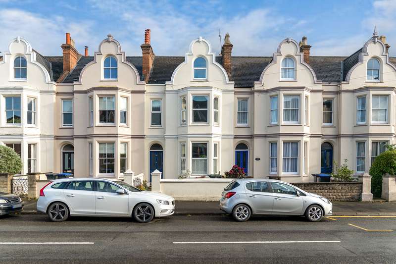 Properties for Sale in Leamington Spa, Milverton Crescent West