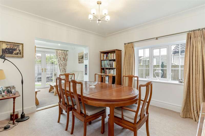 Property for Sale in Wyncroft Grove, Bramhope, Leeds, Ls16