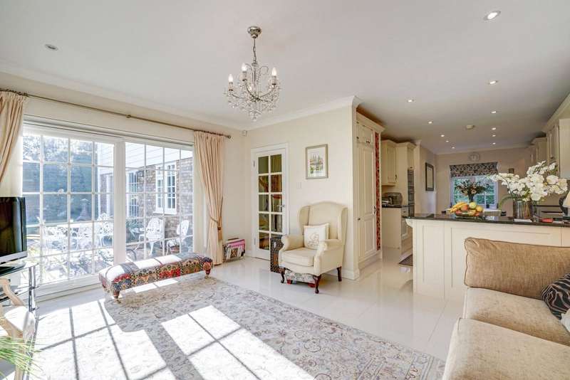 Property for Sale in Silverdale Avenue, Ashley Park, Waltononthames