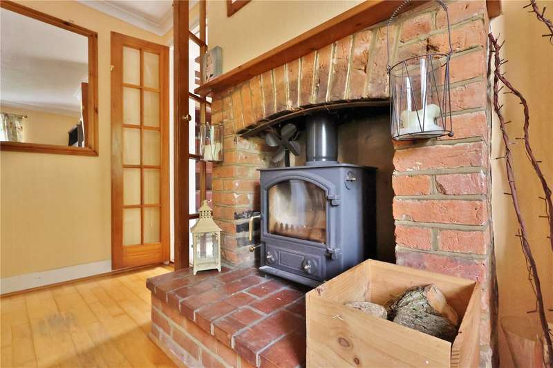 Property for Sale in Cheapside, Horsell, Woking, Surrey, Gu21