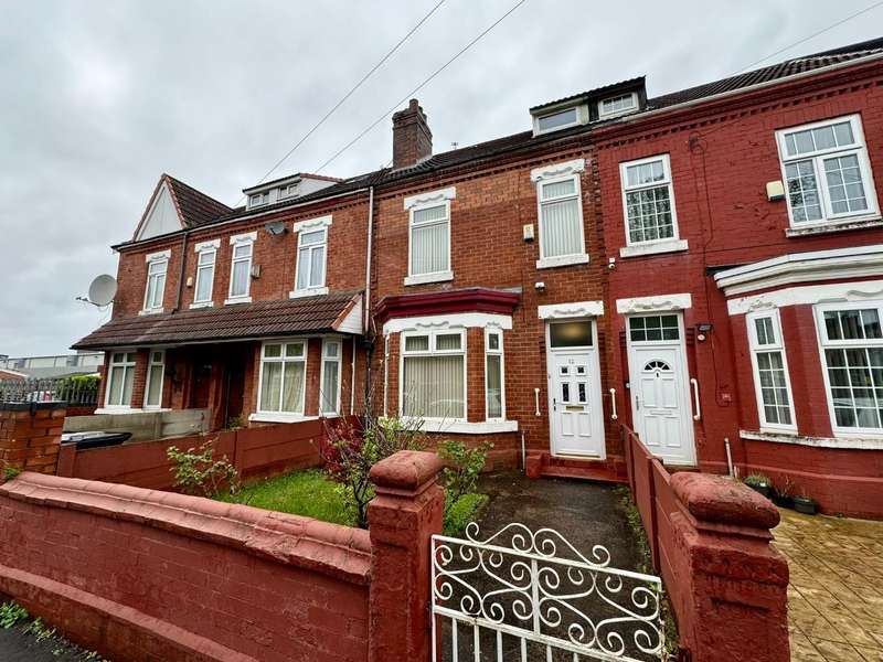 5 Bedrooms Terraced House for sale in Lime Grove, Old Trafford, M16