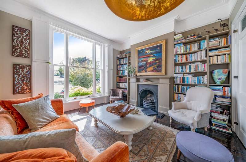 Property for Sale in Crescent Road, Kingston Upon Thames, Kt2