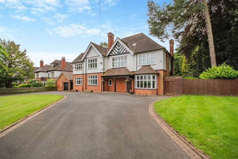 7 Bedrooms Detached House for sale in Four Oaks Road, Sutton Coldfield, B74