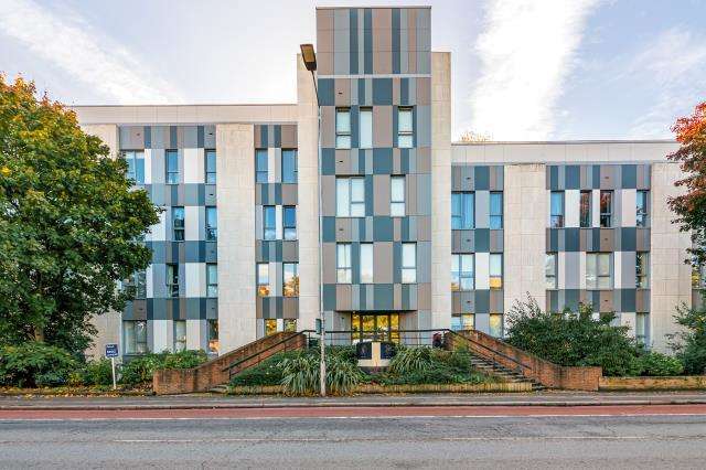 1 Bedroom Flat