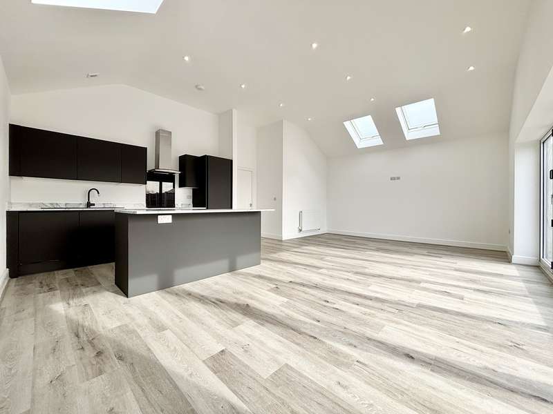 3 Bedrooms Detached Bungalow for sale in Halsall, Ormskirk, Lancashire, L39