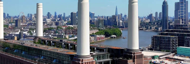 4 Bedrooms Penthouse Flat for sale in Prince Of Wales Drive, Battersea, London, SW11