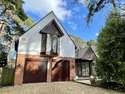 4 Bedrooms Detached House