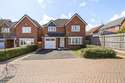 4 Bedrooms House