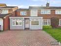 5 Bedrooms House