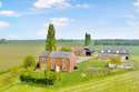 5 Bedrooms Detached House