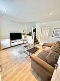 2 Bedrooms House
