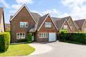 5 Bedrooms Detached House