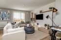 2 Bedrooms Flat