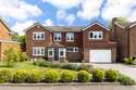 4 Bedrooms House