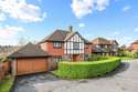 5 Bedrooms Detached House