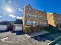 4 Bedrooms Semi Detached House