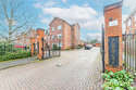 2 Bedrooms Ground Flat
