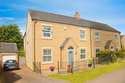 3 Bedrooms Semi Detached House