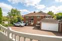 4 Bedrooms House
