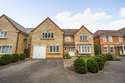 5 Bedrooms Detached House