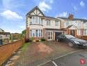 5 Bedrooms Detached House
