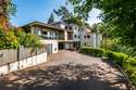 3 Bedrooms Flat