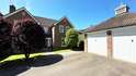 4 Bedrooms Detached House