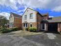 4 Bedrooms Detached House