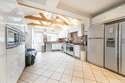 4 Bedrooms End Of Terrace House