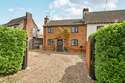 3 Bedrooms Cottage House
