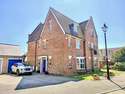 4 Bedrooms Town House