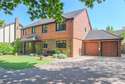 5 Bedrooms House
