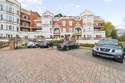 2 Bedrooms Flat