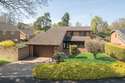 4 Bedrooms House