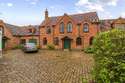 3 Bedrooms Link Detached House