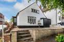 3 Bedrooms Detached House