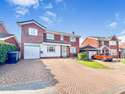 4 Bedrooms Detached House