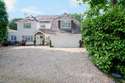 5 Bedrooms Detached House
